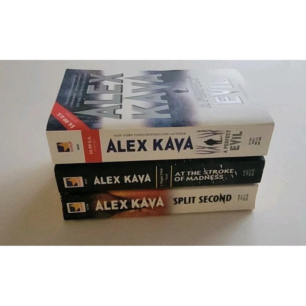 3 Alex Kava Paperback Books A Perfect Evil Split Second At The Stroke Of Madness